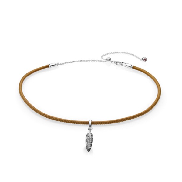 Pandora Μενταγιόν Δερμάτινο Τσόκερ με Φτερό 397197CGT Pandora Μενταγιόν Δερμάτινο Τσόκερ με Φτερό 397197CGT