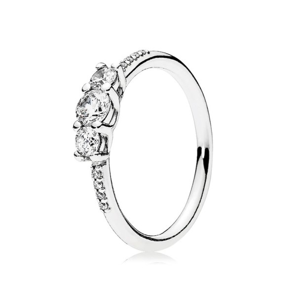 Pandora Δαχτυλίδι με τρεις διαφανείς πέτρες 196242CZ Pandora Δαχτυλίδι με τρεις διαφανείς πέτρες 196242CZ