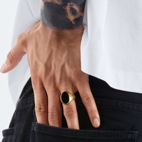 Thomas Sabo Δαχτυλίδι μαύρο-χρυσό TR2242-177-11-64 Thomas Sabo Δαχτυλίδι μαύρο-χρυσό TR2242-177-11-64
