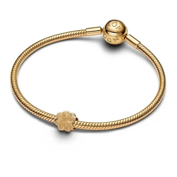 Pandora Σύμβολο Τετράφυλλο ανάγλυφο χρυσό 14Κ 764047C00