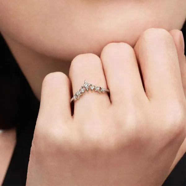 Pandora Δαχτυλίδι Τιάρα με Αστέρια 134946C01