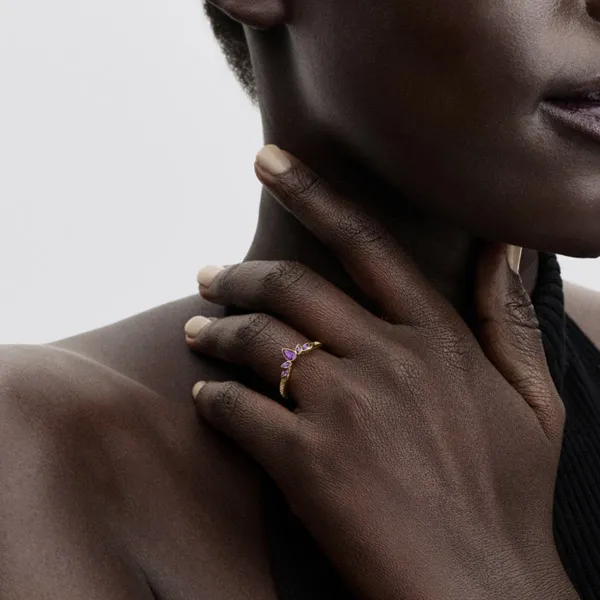 Pandora Δαχτυλίδι χρυσό 14k με μωβ πέτρες 164135c01