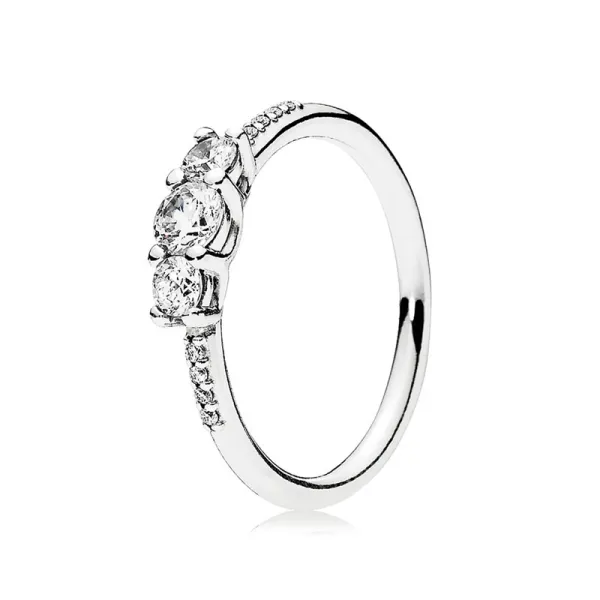 Pandora Δαχτυλίδι με τρεις διαφανείς πέτρες 196242CZ