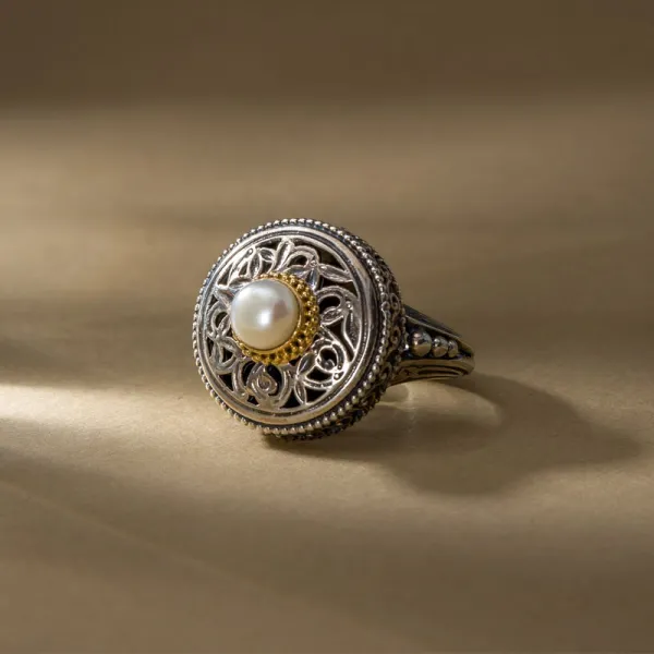 Gerochristo Στρογγυλό δαχτυλίδι από χρυσό 18 καρατίων και ασήμι με μαργαριτάρι 2293